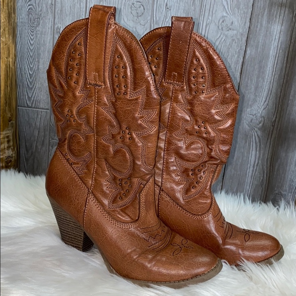 Mossimo Heeled Round Toe Cowgirl Boots 8.5